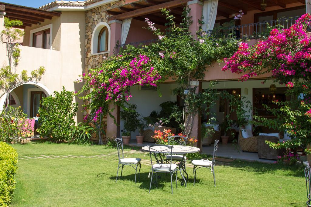 Mariposas Hotel 3*